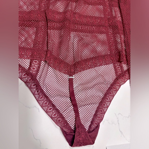 Victoria Secret Mesh bodysuit NWT- L - Picture 3 of 6